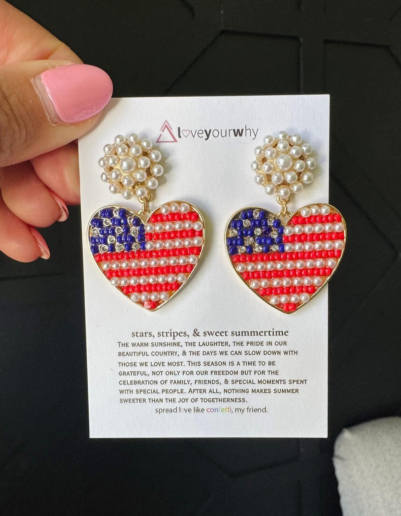 Stars Stripes & Sweet Summertime
Dangling heart Earrings